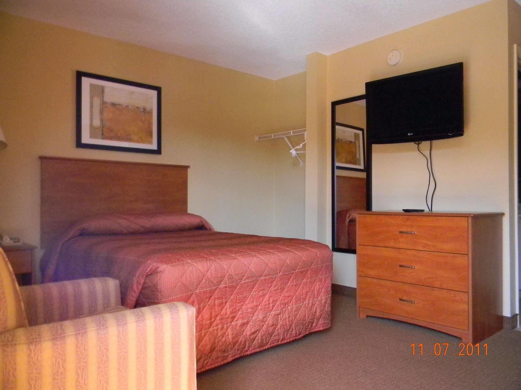 Stay Inn & Suites - Stockbridge Εξωτερικό φωτογραφία