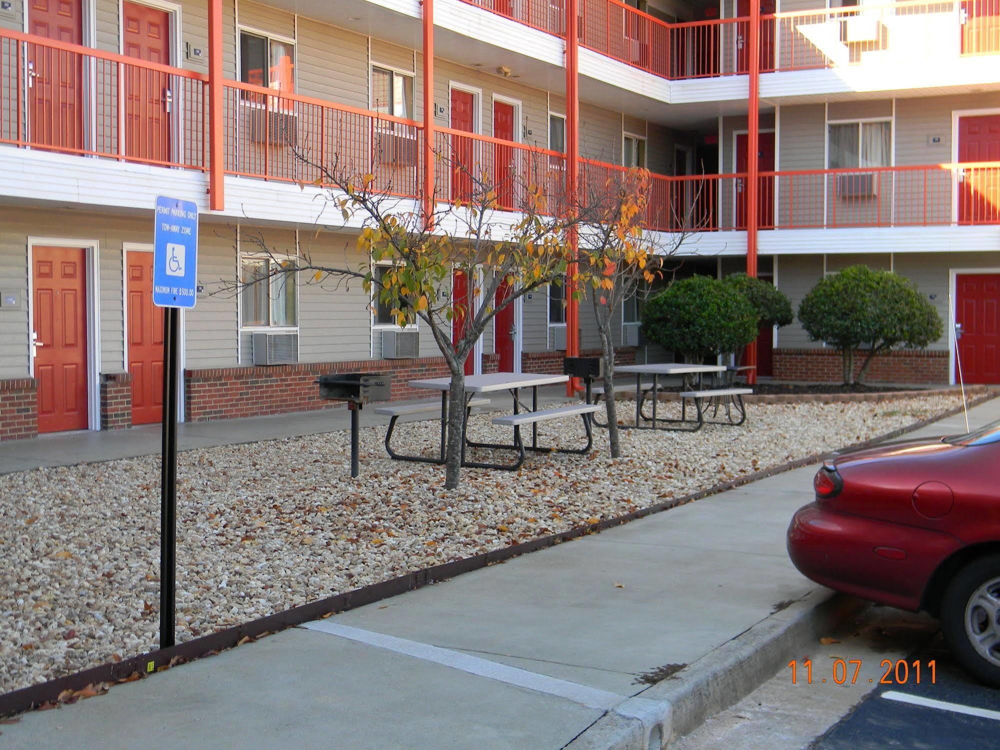 Stay Inn & Suites - Stockbridge Εξωτερικό φωτογραφία